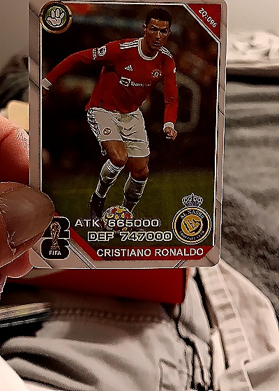 2006 Topps #20 Cristiano Ronaldo — front