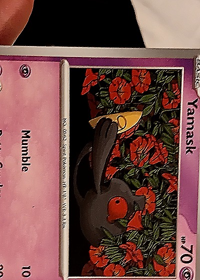 2022 Pokémon Scarlet & Violet Surging Sparks #082 Yamask — front