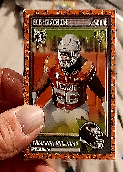 2025 Panini Score-A-Treat #66 Cameron Williams — front