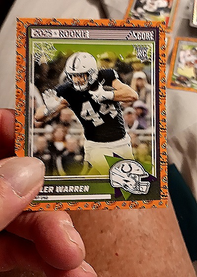 2025 Panini Score A Treat #21 Tyler Warren — front