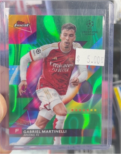 2023-24 Topps Finest UEFA Champions League #28 Gabriel Martinelli — front