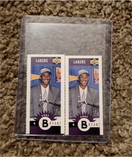 1996-97 Upper Deck Collector's Choice Mini #M129 Kobe Bryant — front