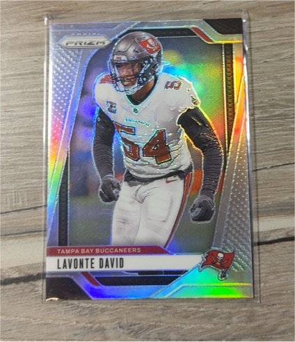 2024 Panini Prizm #272 Lavonte David — front
