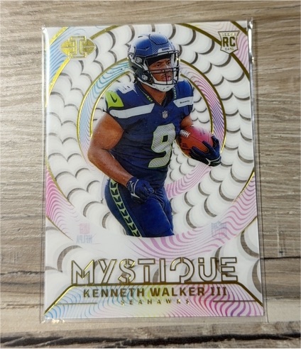 2022 Panini Illusions Mystique #M-18 Kenneth Walker III — front