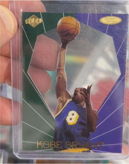 1999 Collector's Edge Rookie Rage Livin' Large #LL-1 Kobe Bryant — front