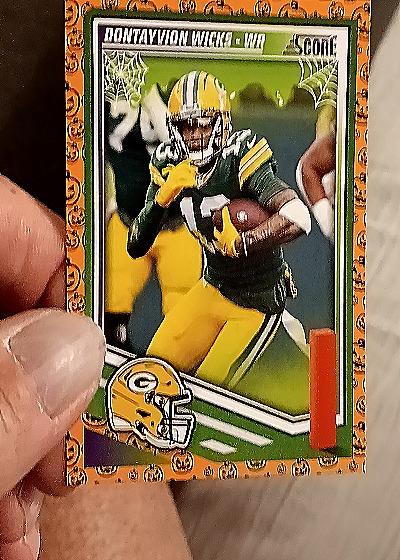 2025 Panini Score-A-Treat #292 Dontayvion Wicks — front