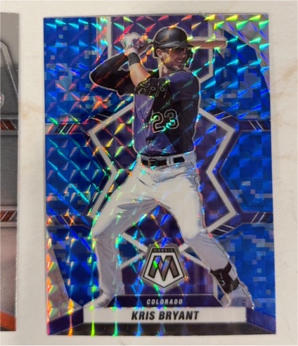 2022 Panini Mosaic #23 Kris Bryant — front