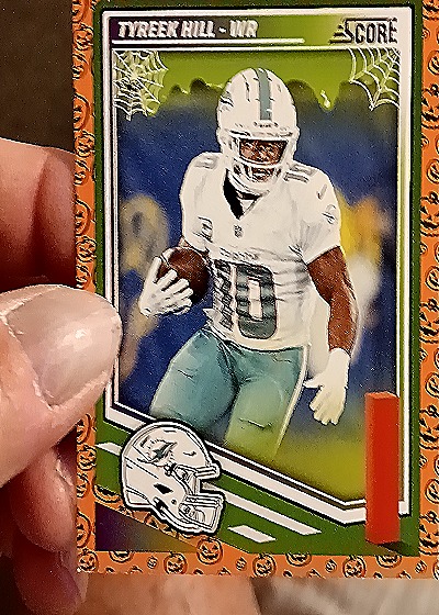 2025 Panini Score #106 Tyreek Hill — front