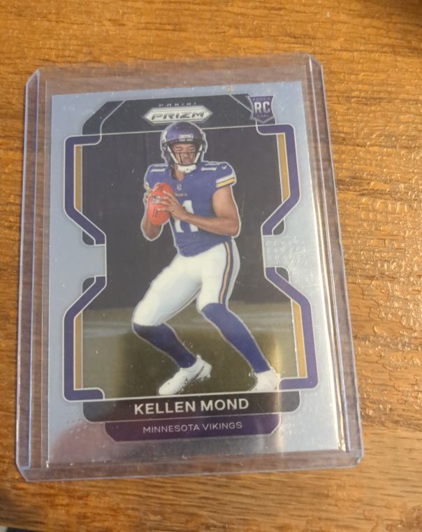 2021 Panini Prizm #351 Kellen Mond — front