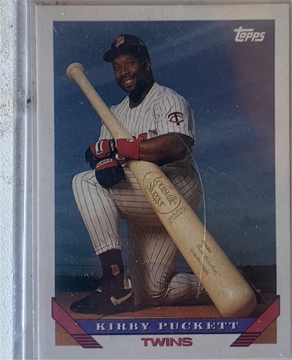1993 Topps #200 Kirby Puckett — front