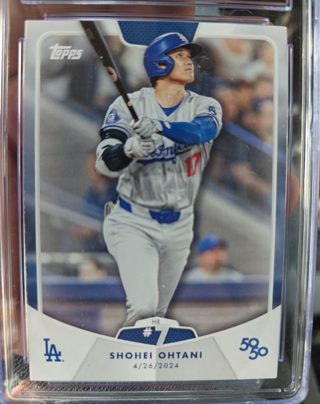 2024 Topps 50/50 #7 Shohei Ohtani — front
