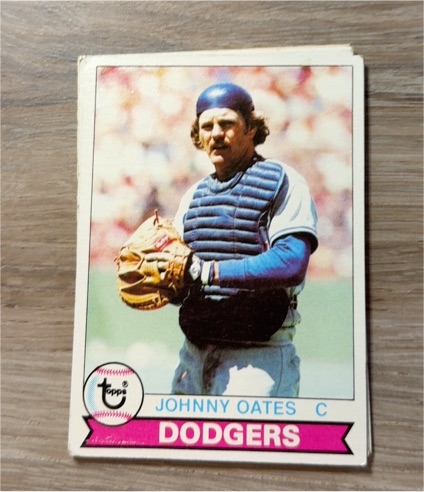 1979 Topps #104 Johnny Oates Los Angeles Dodgers — front
