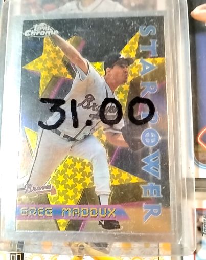 1996 Topps Chrome #3 Greg Maddux — front