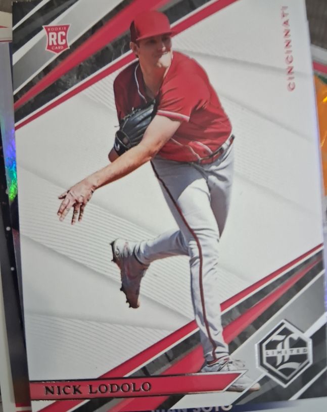 2022 Panini Chronicles Limited #16 Nick Lodolo — front