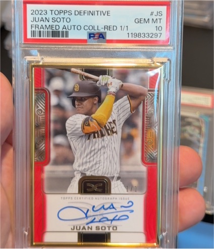 2023 Topps Definitive #JS Juan Soto — front