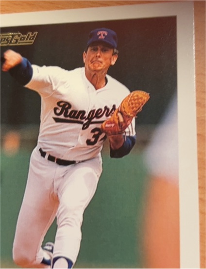 1993 Topps #700 Nolan Ryan — front