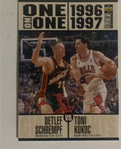 1996-97 Upper Deck Collector's Choice #359 Detlef Schrempf vs Toni Kukoc — front