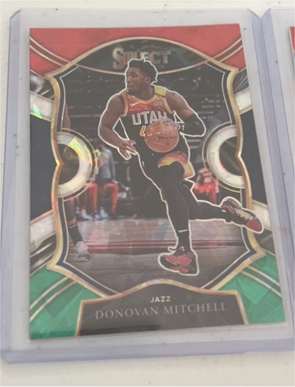 2020-21 Panini Select #27 Donovan Mitchell — front
