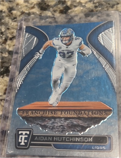 2024 Panini Totally Certified #6 Aidan Hutchinson — front
