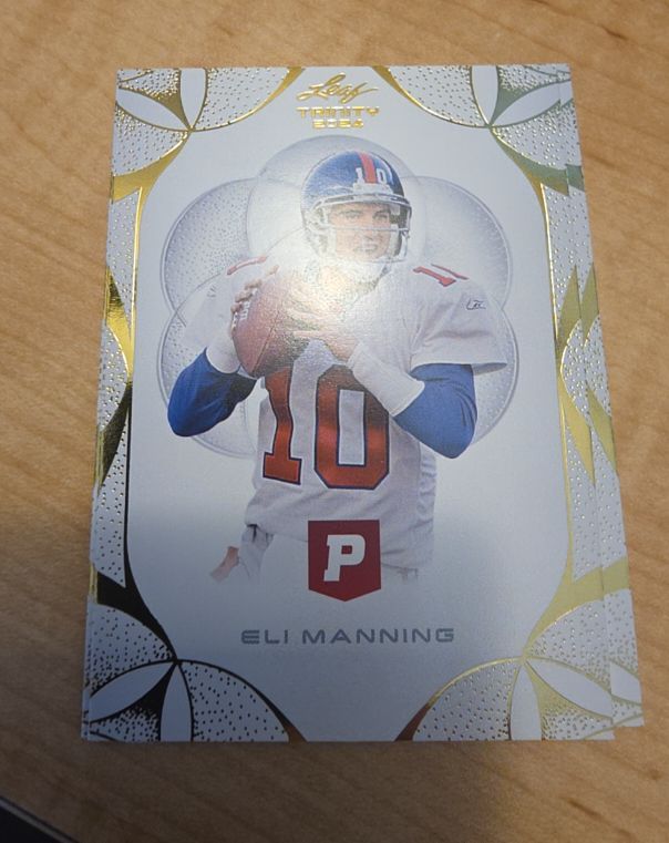 2024 Leaf Trinity #36 Eli Manning — front