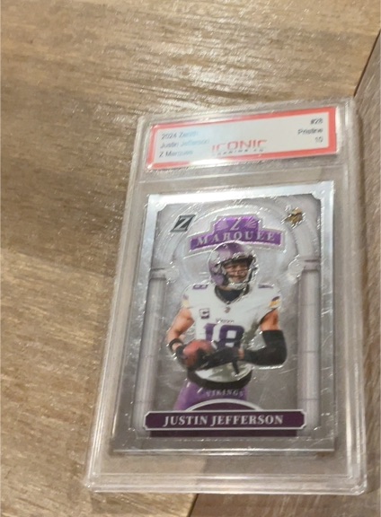 2024 Panini Zenith #28 Justin Jefferson — front