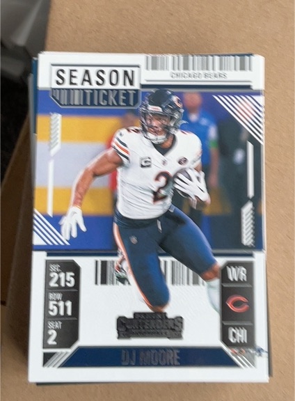2024 Panini Contenders Season Ticket #18 DJ Moore — front