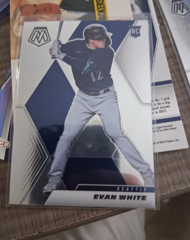 2021 Panini Mosaic # Evan White — front