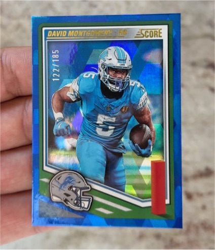 2025 Panini Score #122 David Montgomery — front