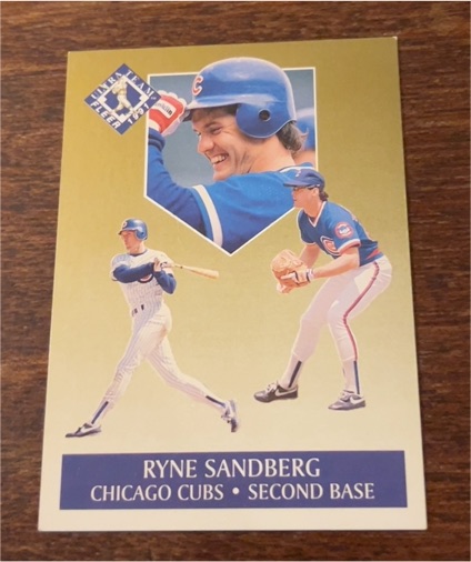 1991 Fleer Ultra Team #10 Ryne Sandberg — front