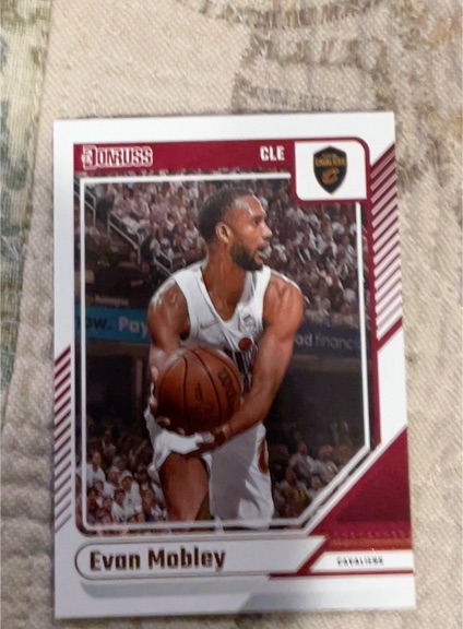 2024-25 Panini Donruss #67 Evan Mobley — front