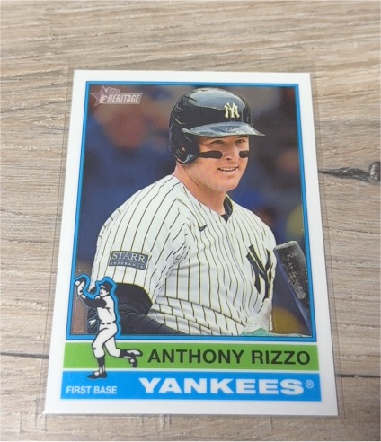 2025 Topps Heritage #302 Anthony Rizzo — front