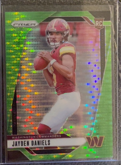 2024 Panini Prizm #347 Jayden Daniels — front