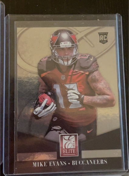 2014 Panini Elite #118 Mike Evans — front