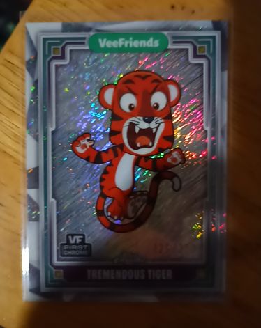2025 Topps Chrome VeeFriends #60 Tremendous Tiger — front