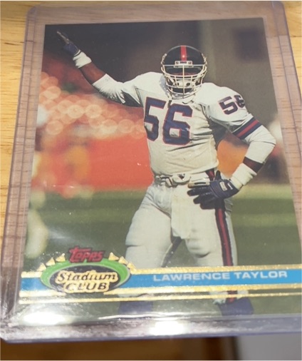 1991 Topps Stadium Club #281 Lawrence Taylor — front