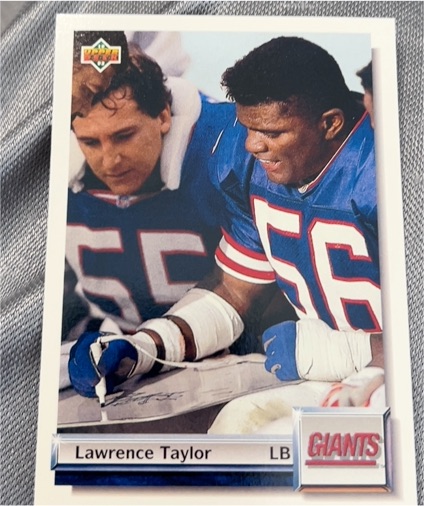 1992 Upper Deck Gold #G44 Lawrence Taylor — front