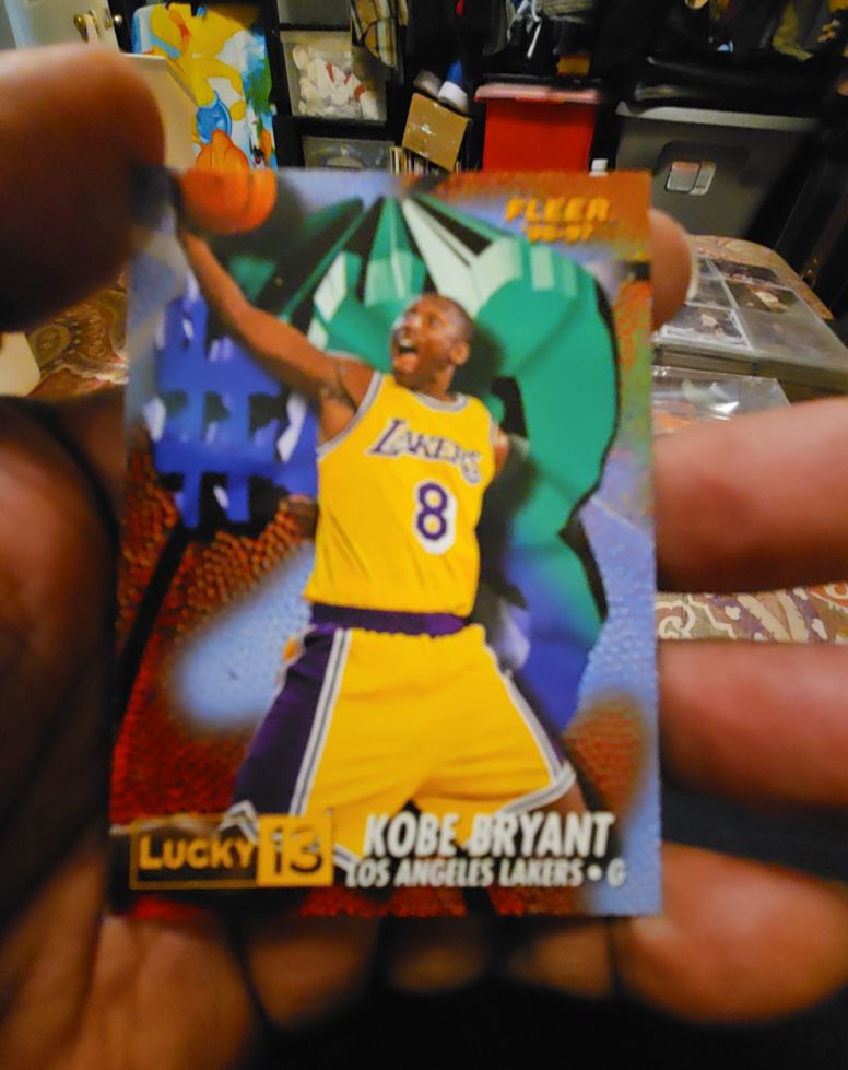 1996-97 Fleer Lucky 13 #13 Kobe Bryant — front