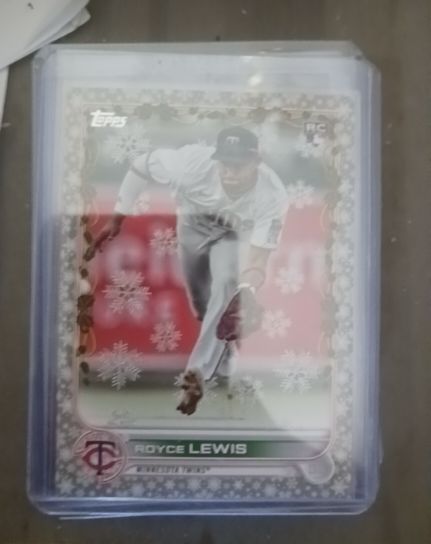 2022 Topps Holiday #HW94 Royce Lewis — front