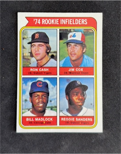 1974 Topps #600 Rookie Infielders Ron Cash Jim Cox Bill Madlock Reggie Sanders — front