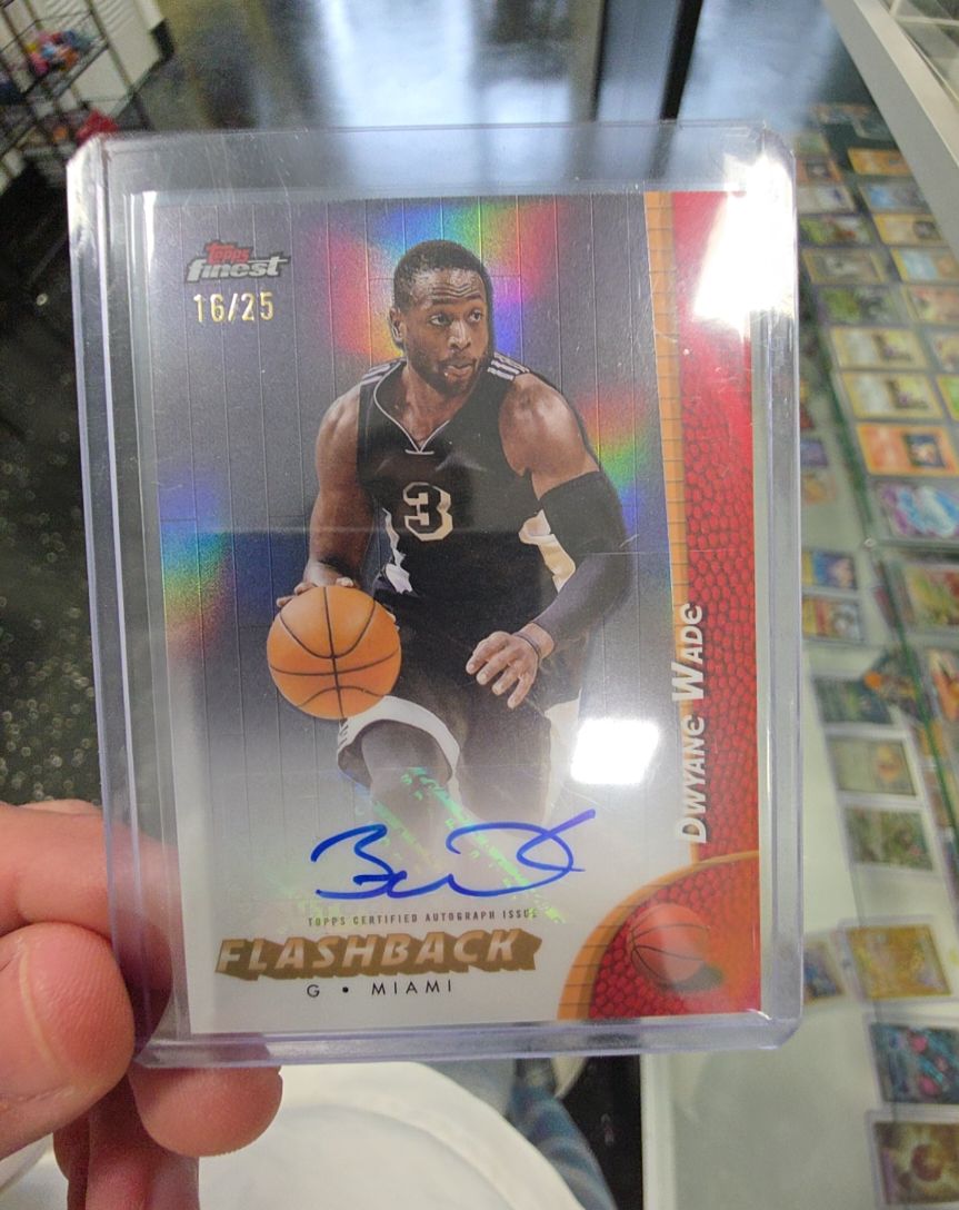 2024-25 Topps Finest Flashback #16/25 Dwyane Wade — front
