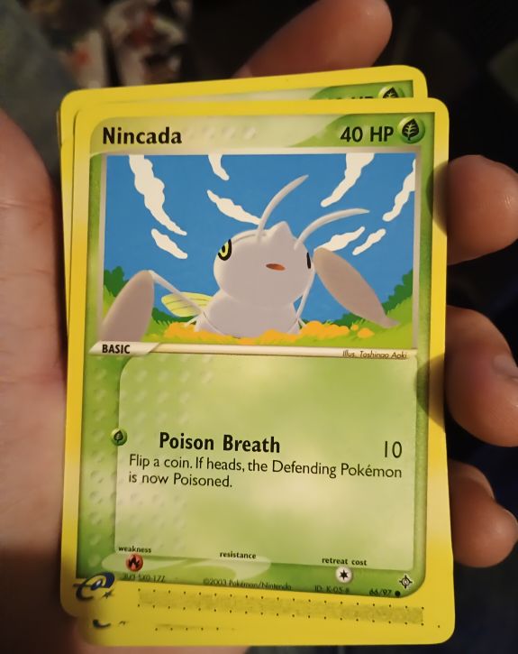 2003 EX Dragon #66 Nincada — front