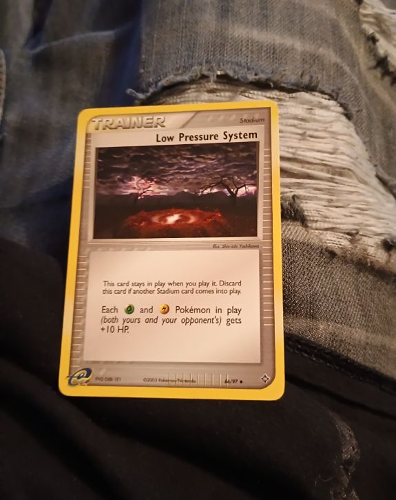 2003 Pokemon EX Dragon #86 Low Pressure System — front