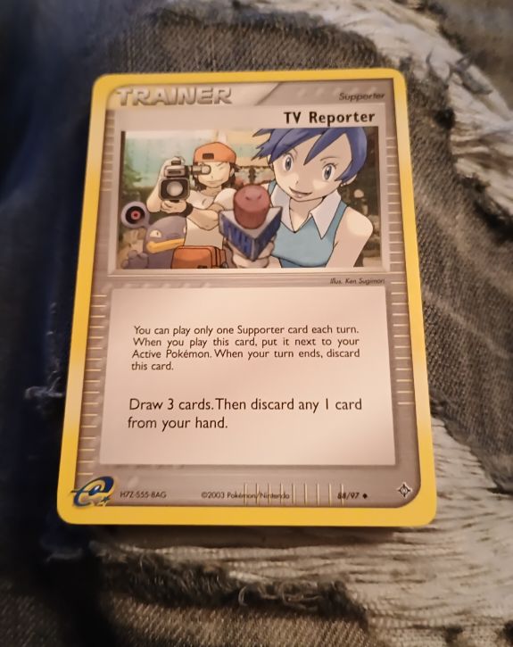 2003 Pokemon EX Dragon #88 TV Reporter — front