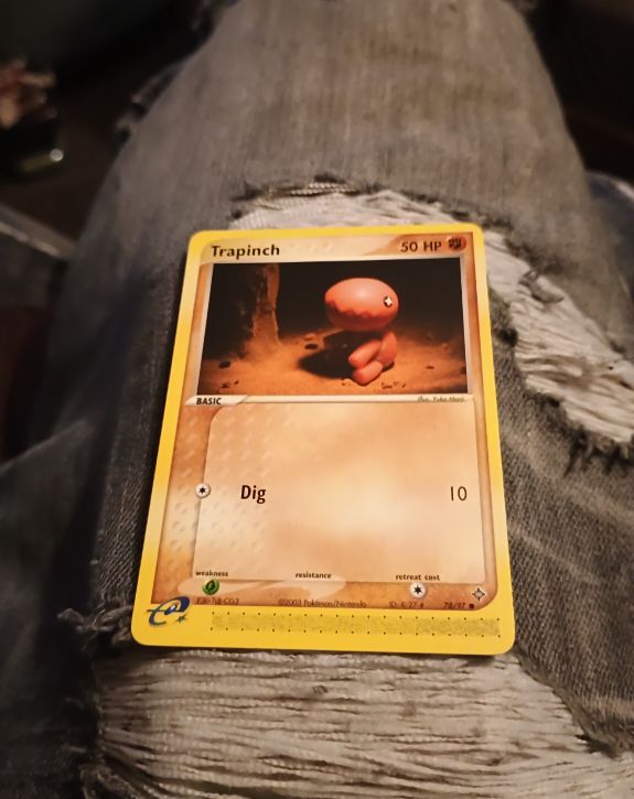 2003 Pokemon EX Dragon #78 Trapinch — front