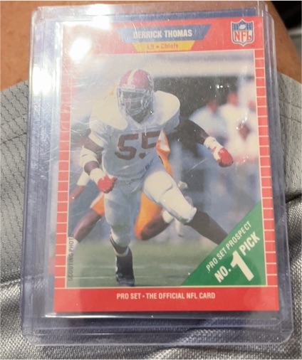 1989 Pro Set #498 Derrick Thomas — front