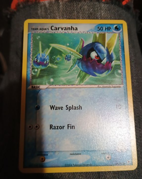 2004 EX Team Magma vs Team Aqua #48 Carvanha — front