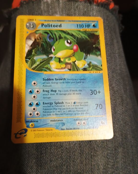 2003 Pokémon Skyridge #25 Politoed — front