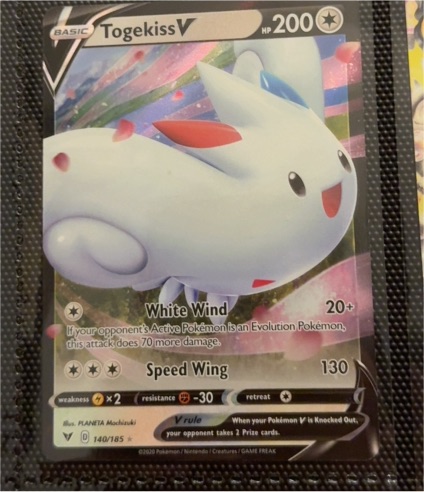 2020 Pokemon TCG Vivid Voltage #140 Togekiss V — front
