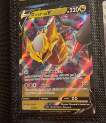 2022 Pokémon TCG Sword & Shield Lost Origin #130 Giratina V — front