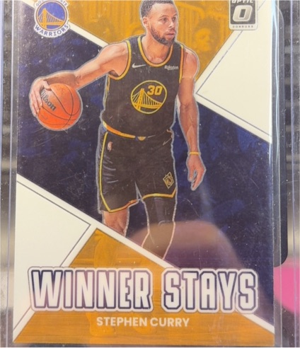 2022-23 Donruss Optic #18 Stephen Curry Winner Stays — front